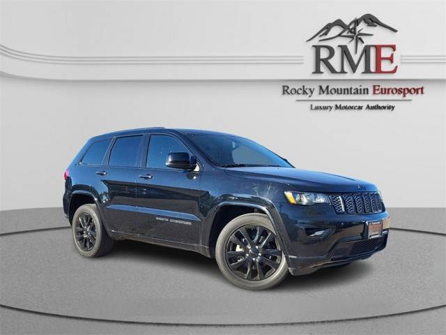 2017 Jeep Grand Cherokee Altitude 4WD photo