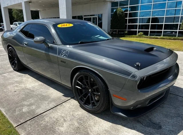 2017 Dodge Challenger T/A 392 RWD photo