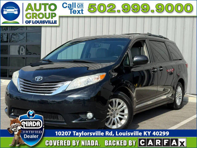 2017 Toyota Sienna XLE FWD photo
