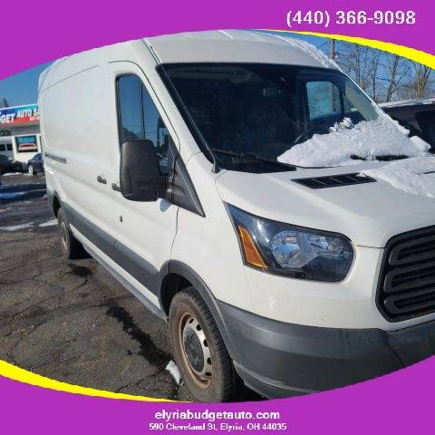2017 Ford Transit Van  RWD photo
