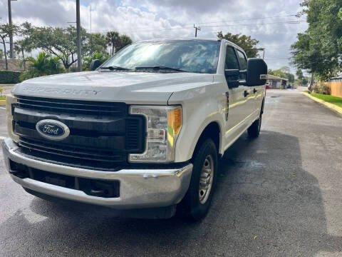 2017 Ford F-250 Super Duty XL RWD photo
