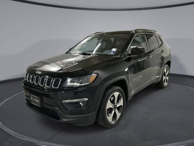 2017 Jeep Compass Latitude 4WD photo