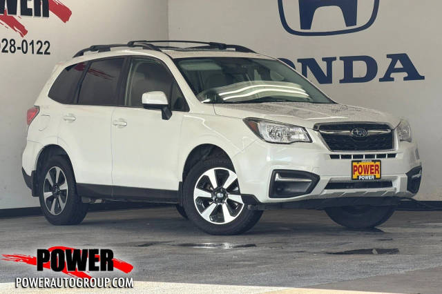 2017 Subaru Forester Premium AWD photo