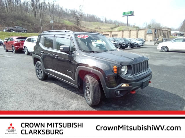 2017 Jeep Renegade Deserthawk 4WD photo