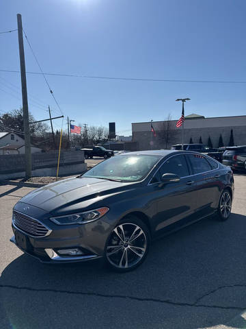 2017 Ford Fusion Titanium FWD photo
