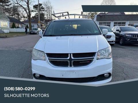 2017 Dodge Grand Caravan SXT FWD photo
