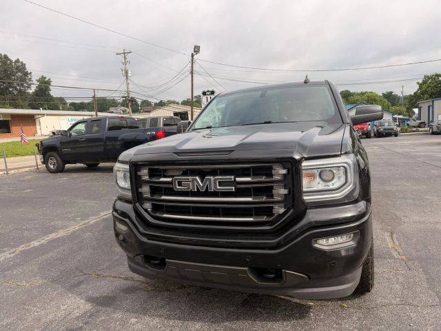 2017 GMC Sierra 1500 SLT 4WD photo
