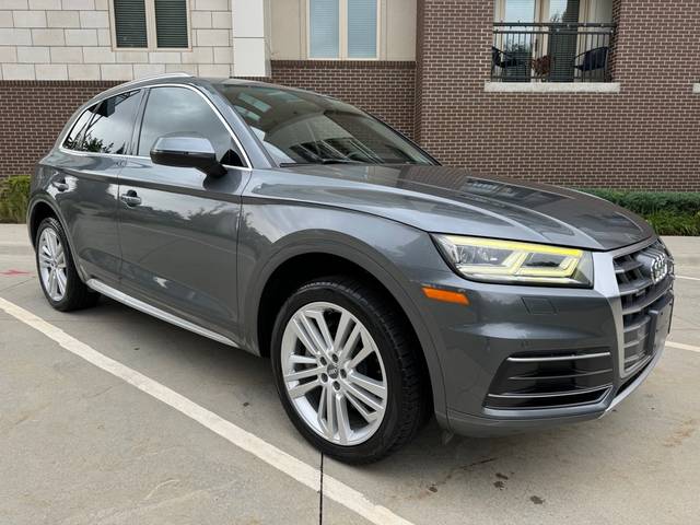 2018 Audi Q5 Tech Premium Plus AWD photo