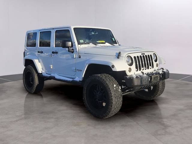 2017 Jeep Wrangler Unlimited Smoky Mountain 4WD photo