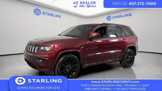 2017 Jeep Grand Cherokee Altitude 4WD photo