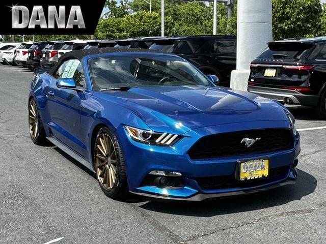 2017 Ford Mustang EcoBoost Premium RWD photo