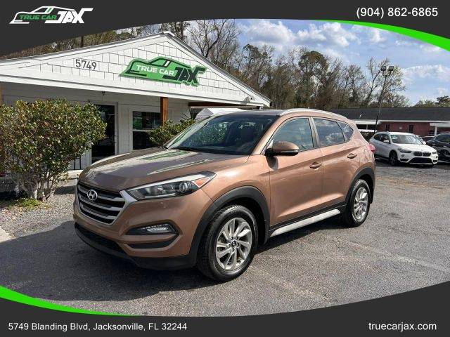2017 Hyundai Tucson SE Plus FWD photo