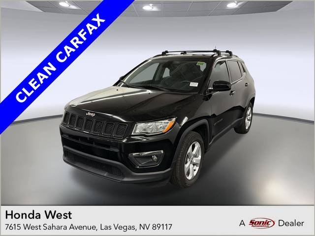2017 Jeep Compass Latitude FWD photo