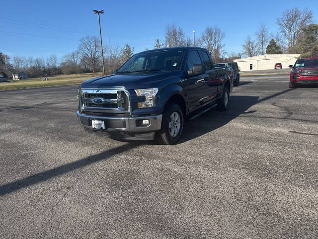 2017 Ford F-150 XLT 4WD photo