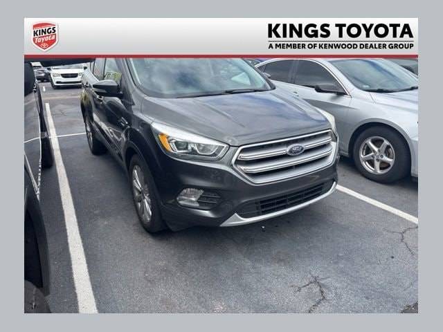 2017 Ford Escape Titanium FWD photo