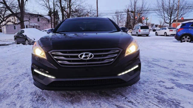 2017 Hyundai Sonata Sport FWD photo
