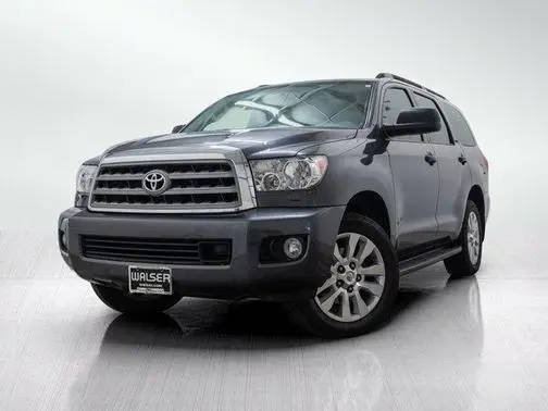 2017 Toyota Sequoia Platinum 4WD photo