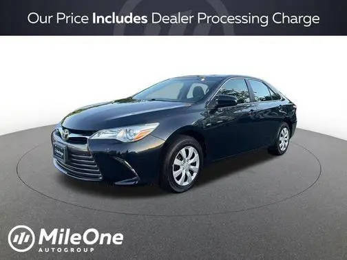 2017 Toyota Camry LE FWD photo