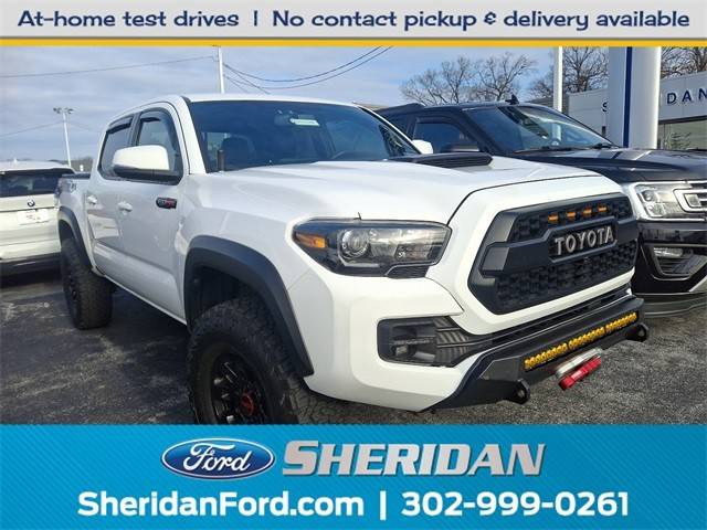 2017 Toyota Tacoma TRD Pro 4WD photo