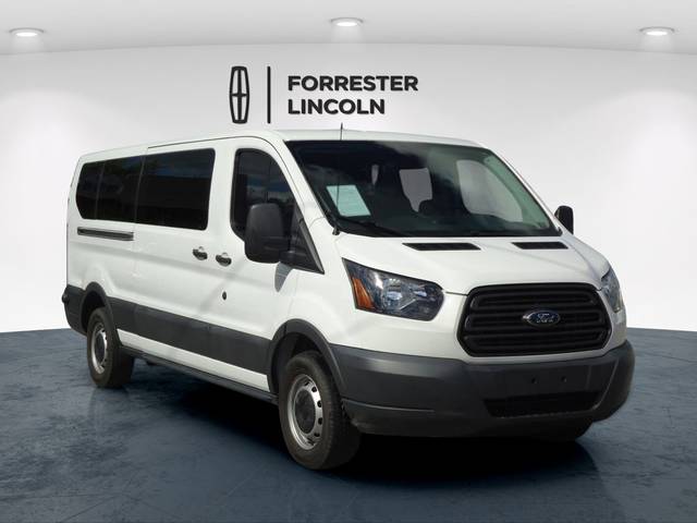 2017 Ford Transit Passenger Wagon XL RWD photo