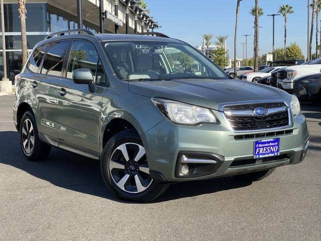 2017 Subaru Forester Premium AWD photo