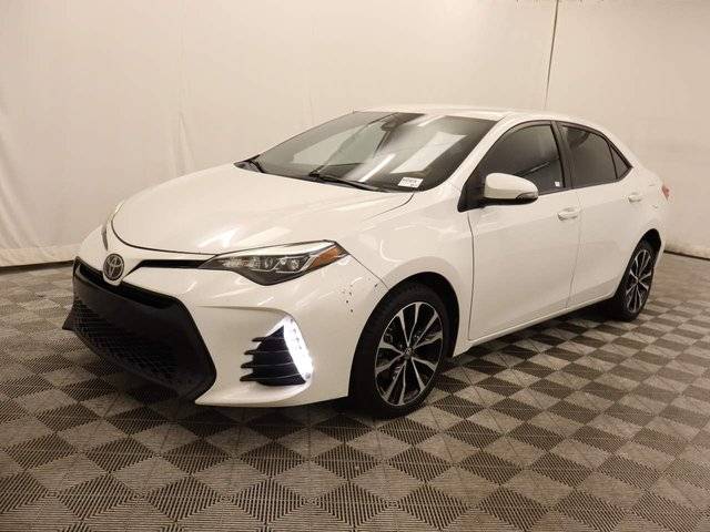 2017 Toyota Corolla SE FWD photo