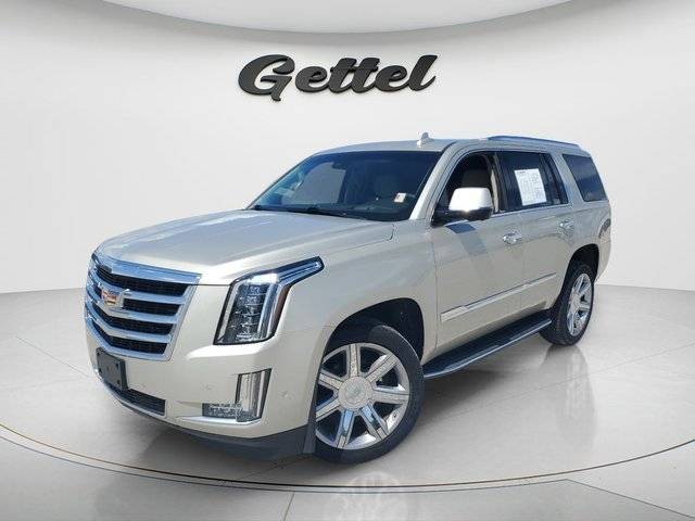 2017 Cadillac Escalade Luxury 4WD photo
