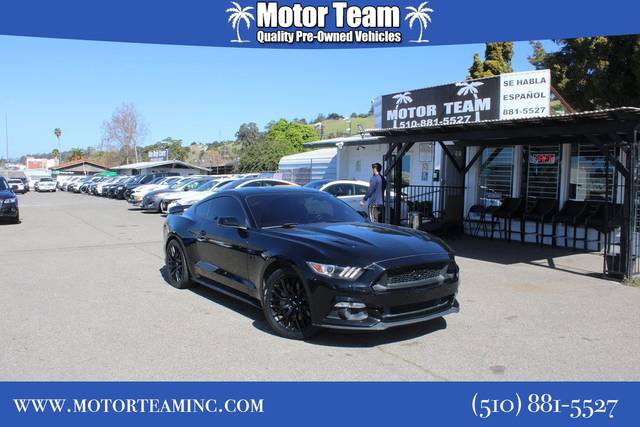 2017 Ford Mustang GT Premium RWD photo