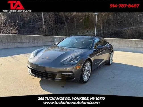 2017 Porsche Panamera 4S AWD photo
