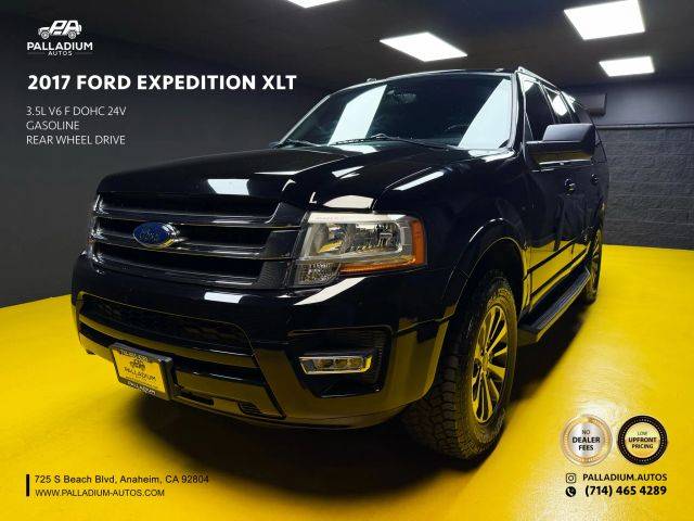 2017 Ford Expedition XLT RWD photo
