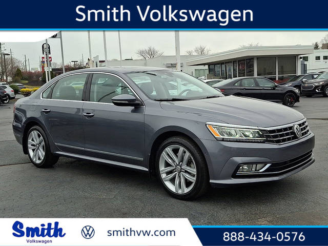 2017 Volkswagen Passat 1.8T SEL Premium FWD photo
