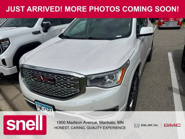2017 GMC Acadia Denali AWD photo