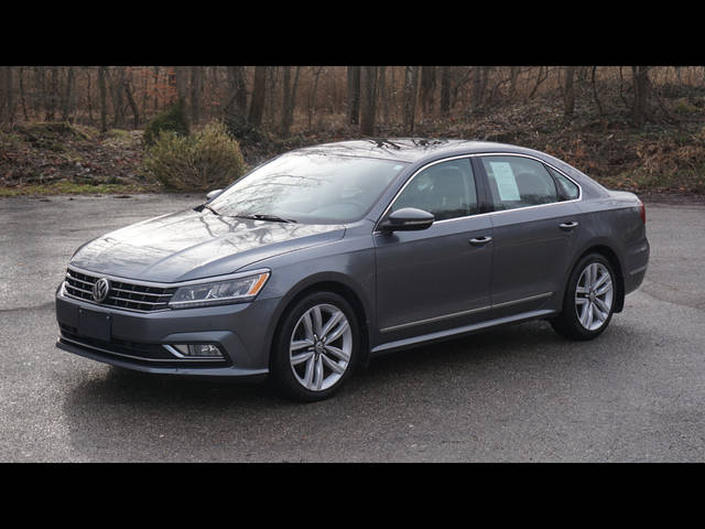 2017 Volkswagen Passat 1.8T SE w/Technology FWD photo
