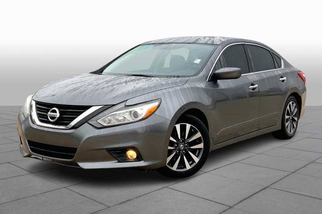 2017 Nissan Altima 2.5 SV FWD photo