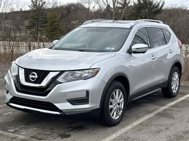 2017 Nissan Rogue SV AWD photo