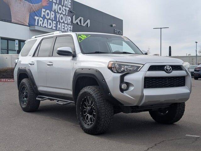 2016 Toyota 4Runner SR5 4WD photo