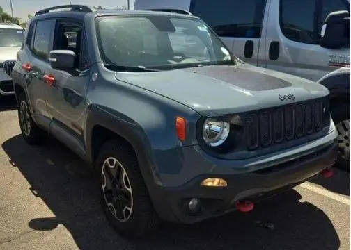 2016 Jeep Renegade Trailhawk 4WD photo