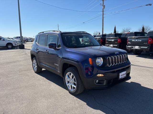 2017 Jeep Renegade Latitude 4WD photo