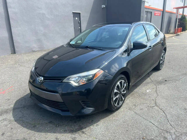 2016 Toyota Corolla LE FWD photo