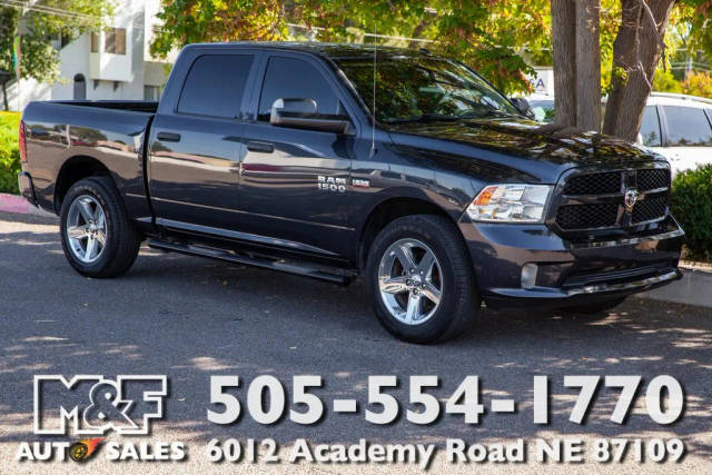 2017 Ram 1500 Express 4WD photo