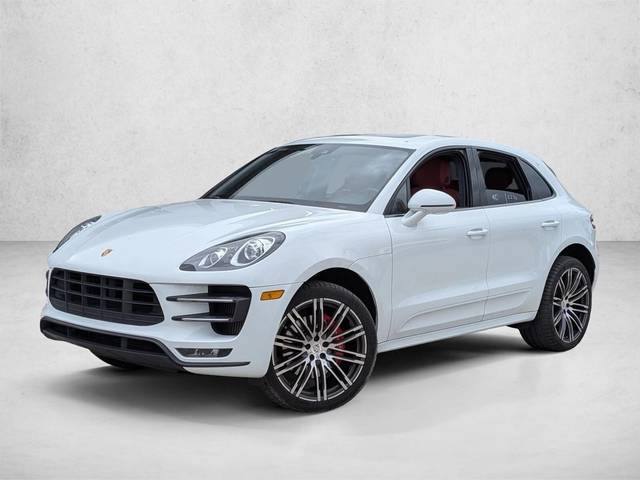 2017 Porsche Macan Turbo AWD photo