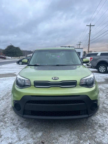 2017 Kia Soul Base FWD photo
