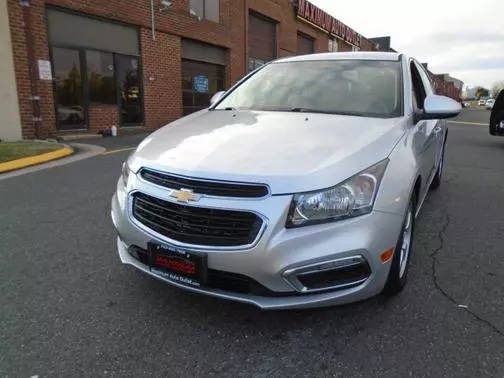 2015 Chevrolet Cruze LT FWD photo