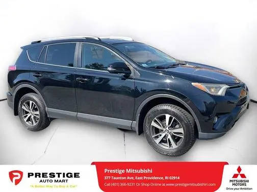 2017 Toyota RAV4 XLE AWD photo