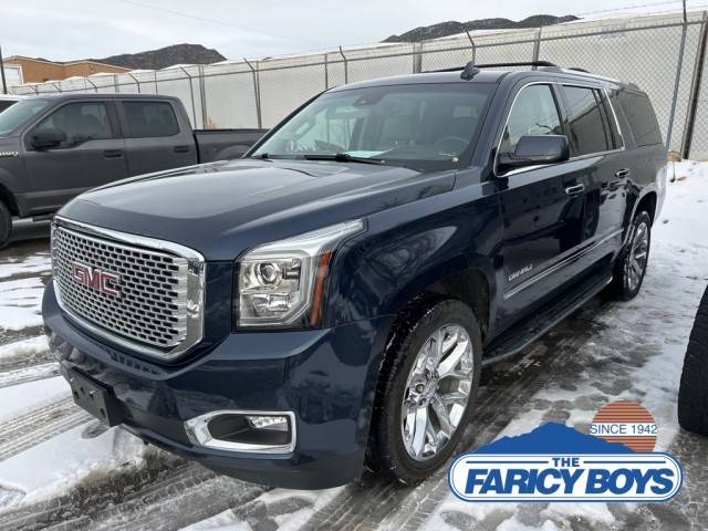 2017 GMC Yukon XL Denali 4WD photo