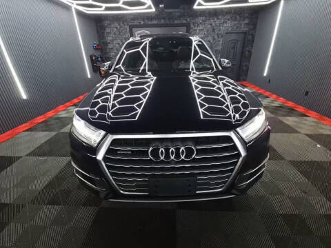 2017 Audi Q7 Prestige AWD photo