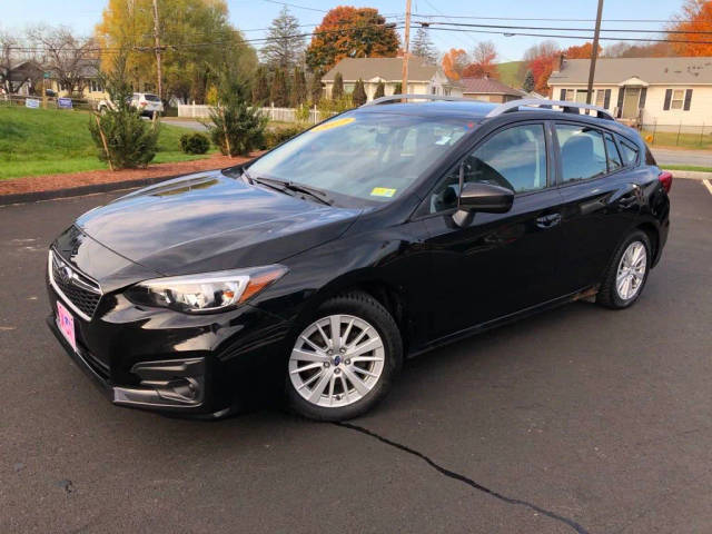 2017 Subaru Impreza Premium AWD photo