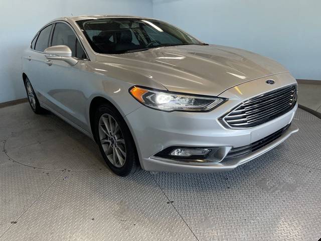 2017 Ford Fusion SE FWD photo