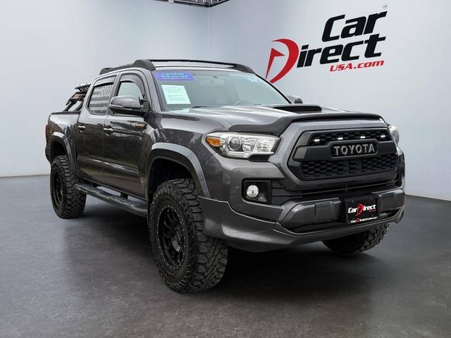 2017 Toyota Tacoma TRD Sport 4WD photo