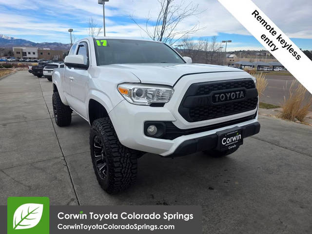 2017 Toyota Tacoma SR 4WD photo